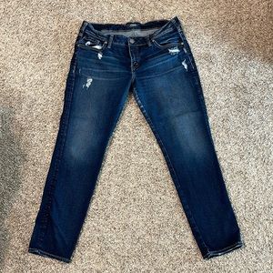 Silver jeans size 32/27 like new dark wash